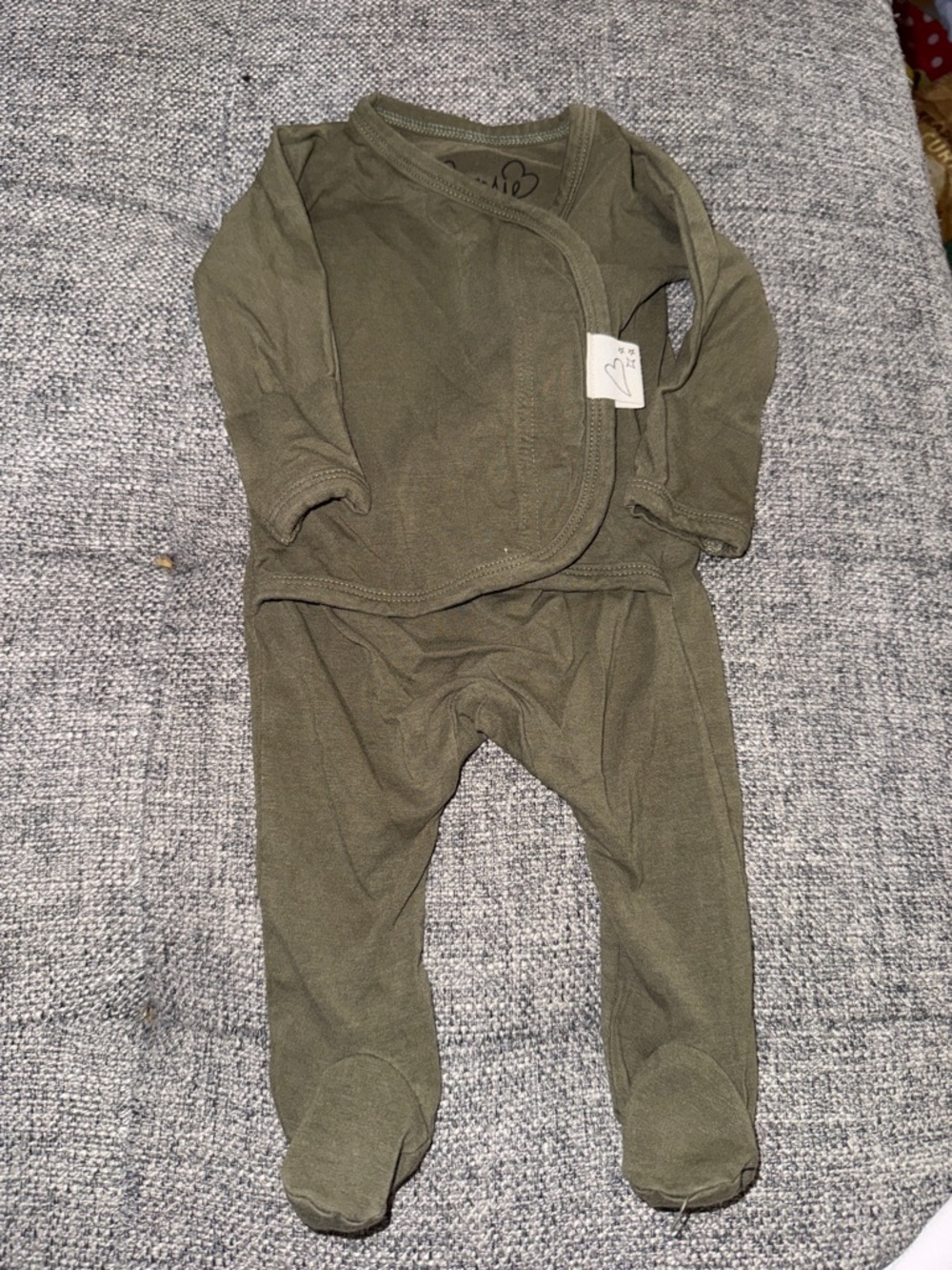 Bonsie skin to skin babywear newborn footie pajama olive green